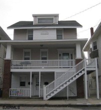 824Plymouth_exterior