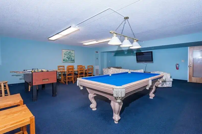 Game Room Ocean Colony