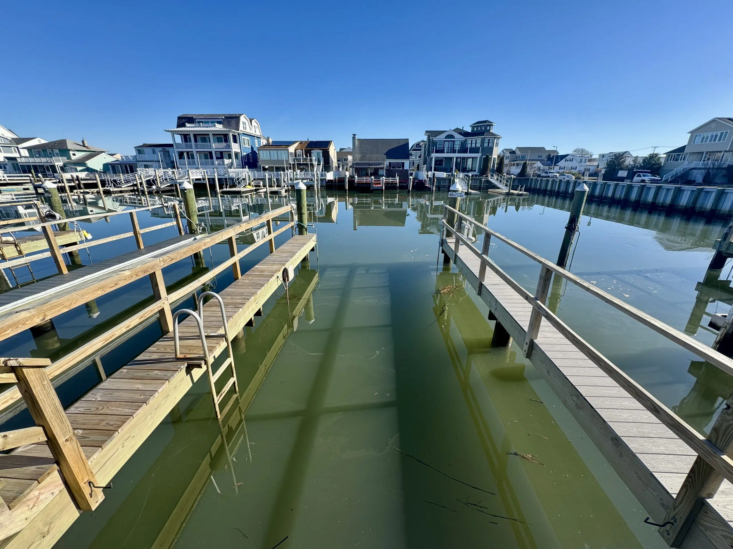 15 Waterway Boatslip 1